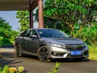 【悟空问答】烈日暴晒对车的影响超乎想象