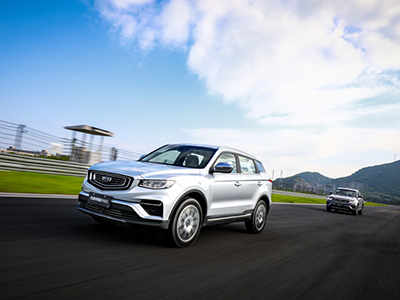 光影盛宴 云智能SUV博越PRO闪耀二次元科幻世界