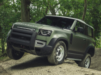 时隔30年，越野王者终于换代，网友们却不买账？