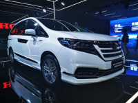 百公里油耗低至5.9L，高品质MPV最低29.48万元起！