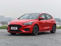 帅小伙都喜欢！10万级最好开的两款车咋选？