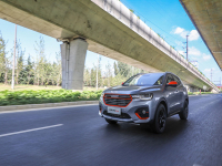 加点橙色就完事了？哈弗H4 Pro体验