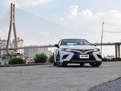 预算20来万，30岁的男人开上这些轿车，潮得很！