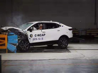 哪辆车最安全？这两大机构告诉你