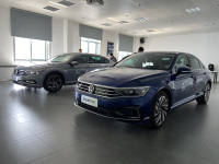 最火B级车焕新来袭 这次还有更帅气的插电混动车型 