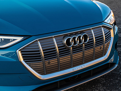 奥迪开山之作！e-tron底气十足，国产车恐遭洗牌？