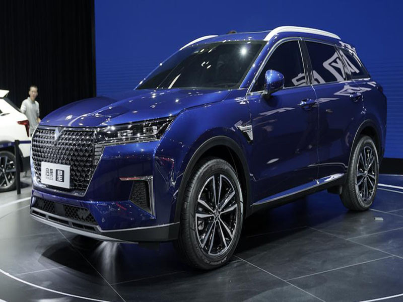 国产车的外观终于上心了!这款车颜值能打动你吗?