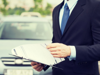 汽车销售为了卖车，活生生的把自己变成了段子手