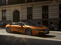 30万买“宾利”，两百万买三缸，这些车型真的颠覆认知！