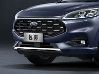 19万不到就标配2.0T+8AT的四驱美系SUV怎么选?