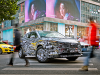 弹幕袭来！重庆网红神秘车型惊现街头