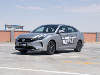 这些车顶配不到10万元，真的不了解下？