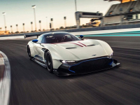 车都是买来开的,这些车花天文数字买回来却不能上路?