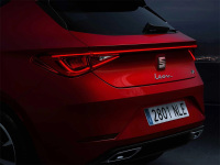 别整天看高尔夫了,它的兄弟更香!