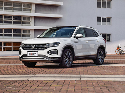 狂砍90后,这些车成年轻人爆款,卖得这么好别人咋办?