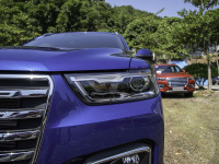 都是2.0T SUV,为什么国产会便宜10万?