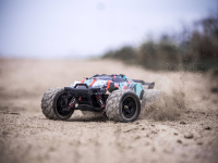 15万元买家用轿车该不该考虑运动性，还是只考虑舒适性？