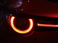 马自达最新潮SUV，搭2.0L发动机，还有手动版可选