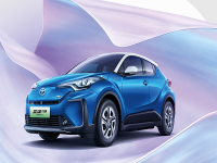 一汽丰田奕泽IZOA家族驭电告白，领潮上市