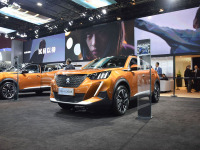 小型SUV的对决 标致2008救得了法系车吗？