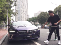 全新升级的君威GS，凭什么让两位车圈老手种草？