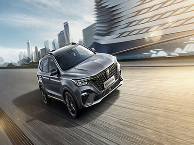 荣威RX5 PLUS正式上市，领潮惊喜价9.88-13.48万元