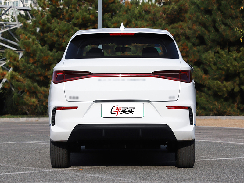 这一款车卖7年  等了大半年后竟然只是大改款？