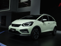 全新飞度对比Polo 谁才是小型车市场的真正霸主？