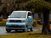 只要3980 全新AMG开回家！能飚一下的那种