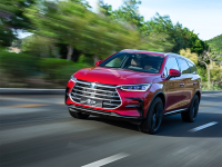 DM、EV、燃油豪华阵容齐聚一“唐”，2021款唐强大上市