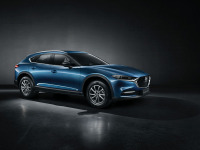 装备再升级 加料不加价 2021款全新MAZDA CX-4 领潮来袭