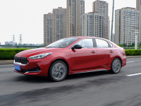 外观贼帅还有实力!这台10.98万起的家轿值得考虑