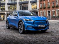 纯电动版Mustang竟然是一辆SUV?