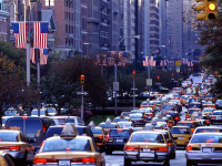 美国人都不敢买车?车企纷纷押宝中国!