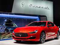 玛莎拉蒂全新超跑MC20惊艳亮相北京车展