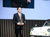 马自达经典车型及100周年特别纪念款车型亮相北京国际车展