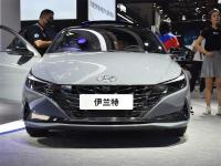 国庆假期逛北京车展 这几款轿车绝对不能错过